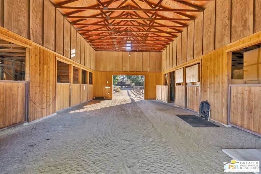 main property photo 58