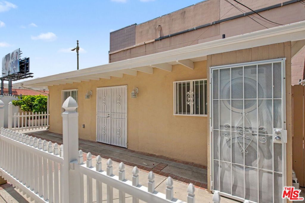 main property photo 13