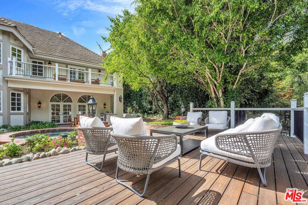 main property photo 54