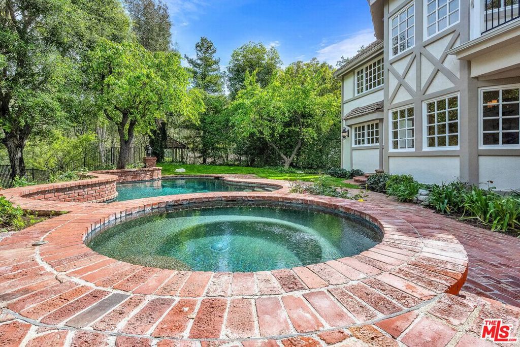 main property photo 57