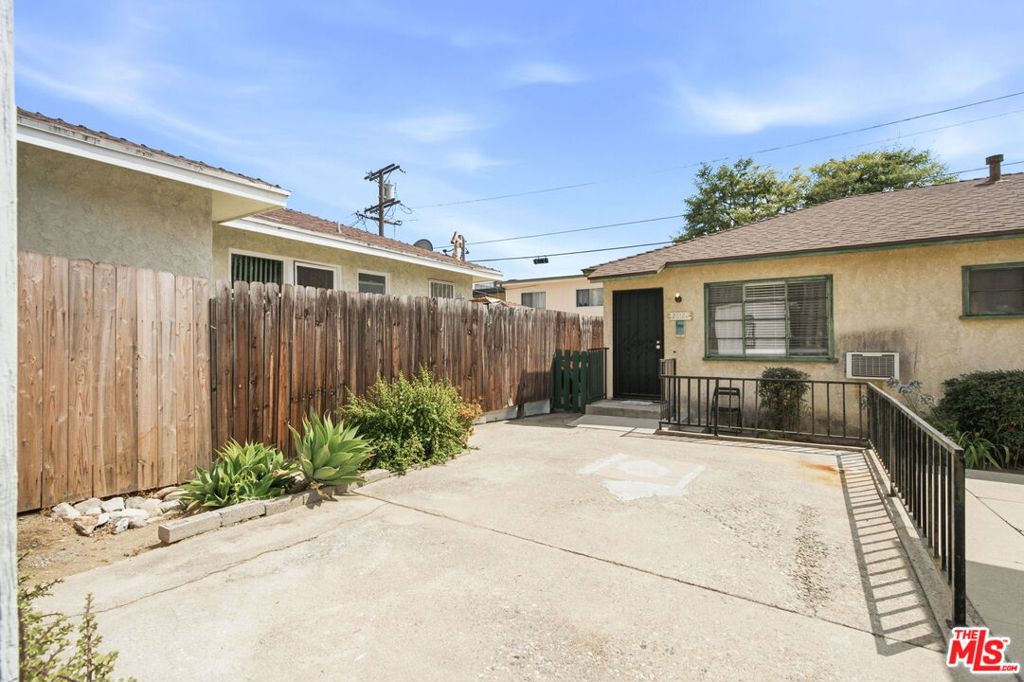 main property photo 61