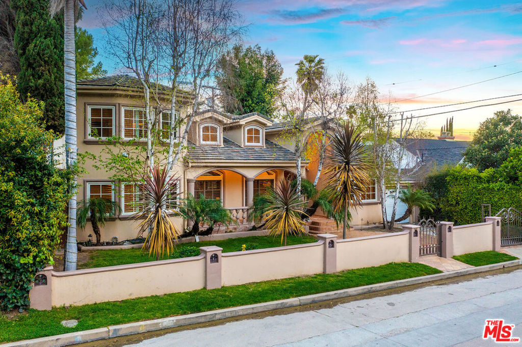 main property photo 50