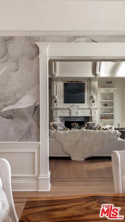 main property photo 14