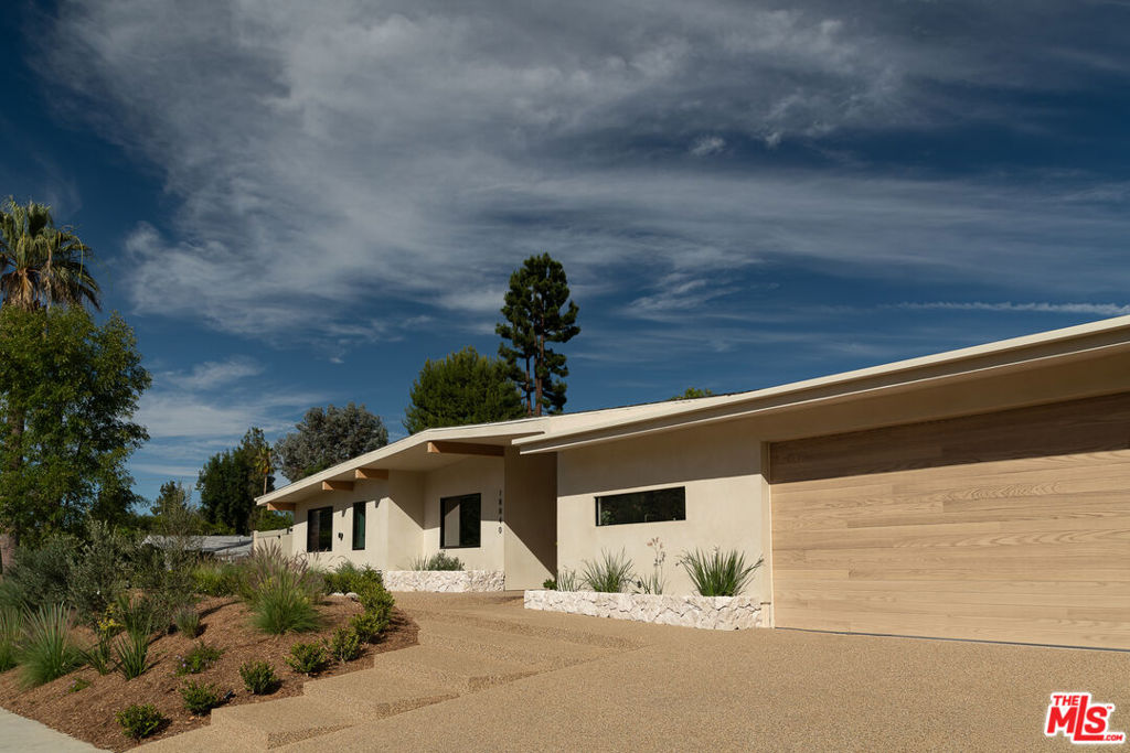 main property photo 63