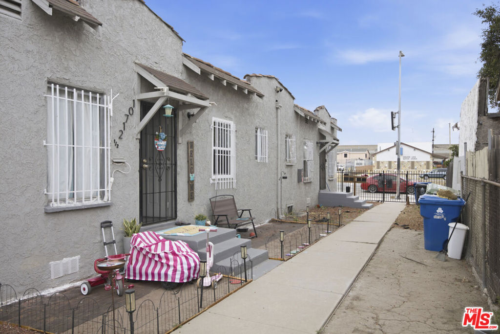 main property photo 2