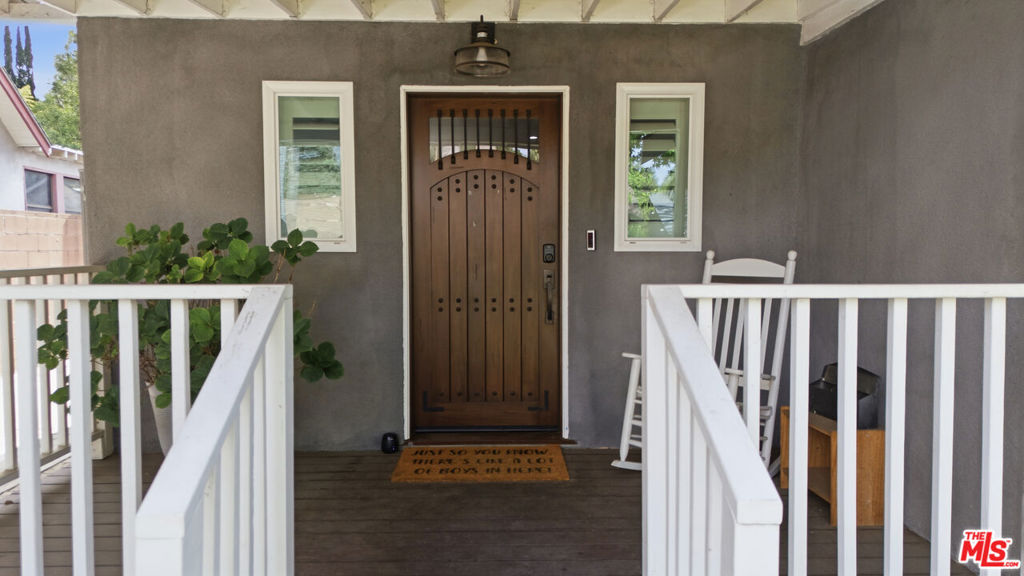 main property photo 5