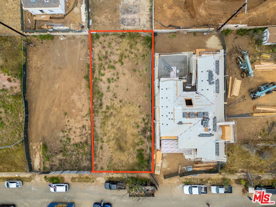 main property photo 10