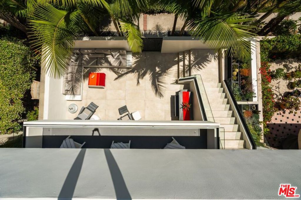 main property photo 70