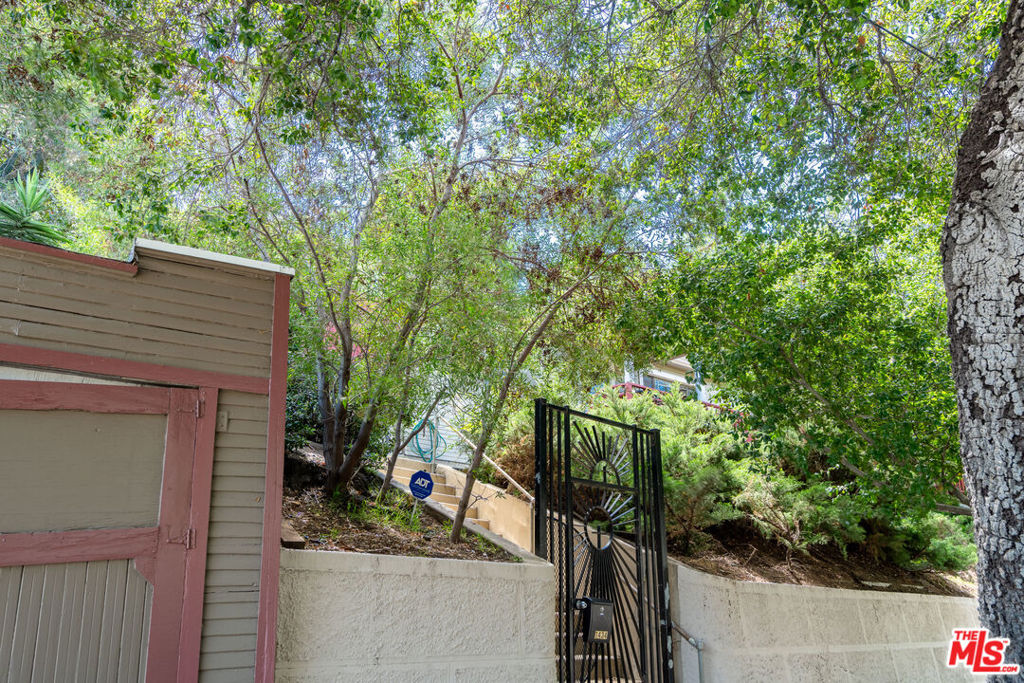 main property photo 42