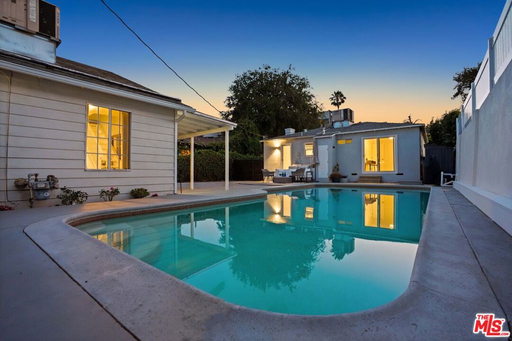 main property photo 54