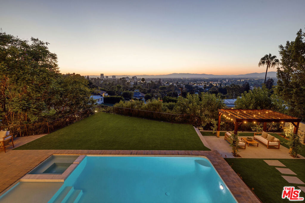 main property photo 51