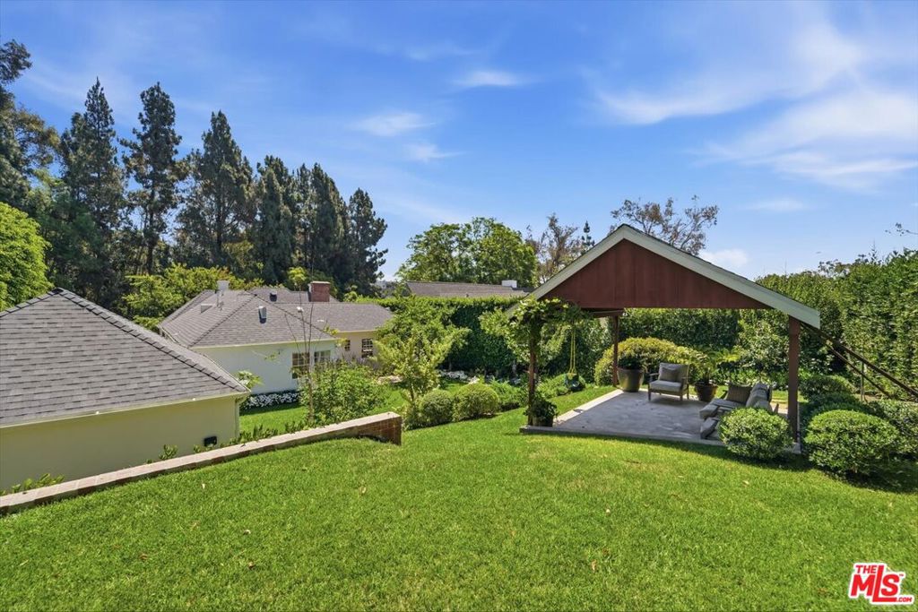 main property photo 54