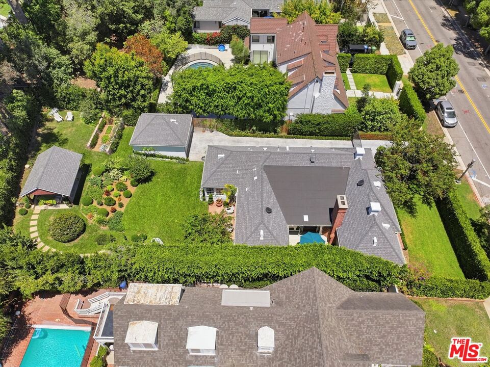 main property photo 57