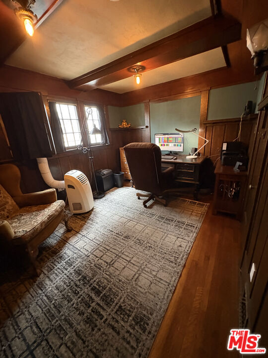 main property photo 35