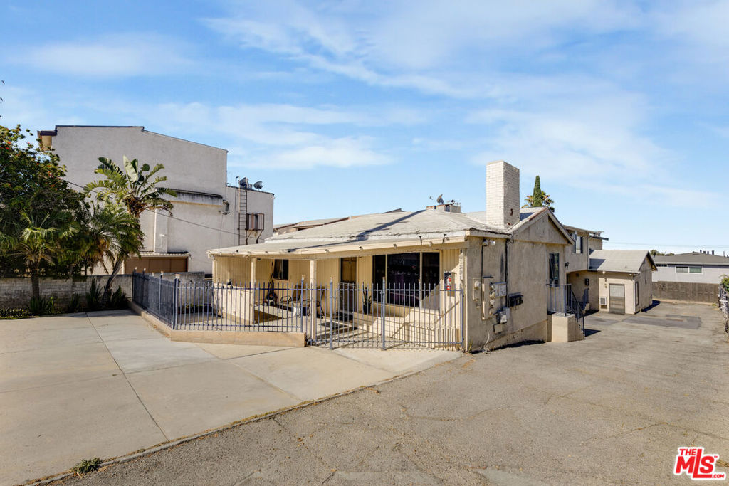 main property photo 1