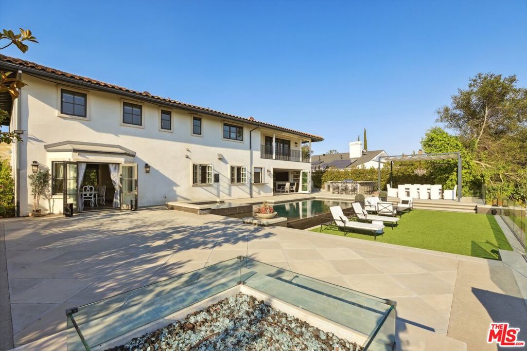 main property photo 68