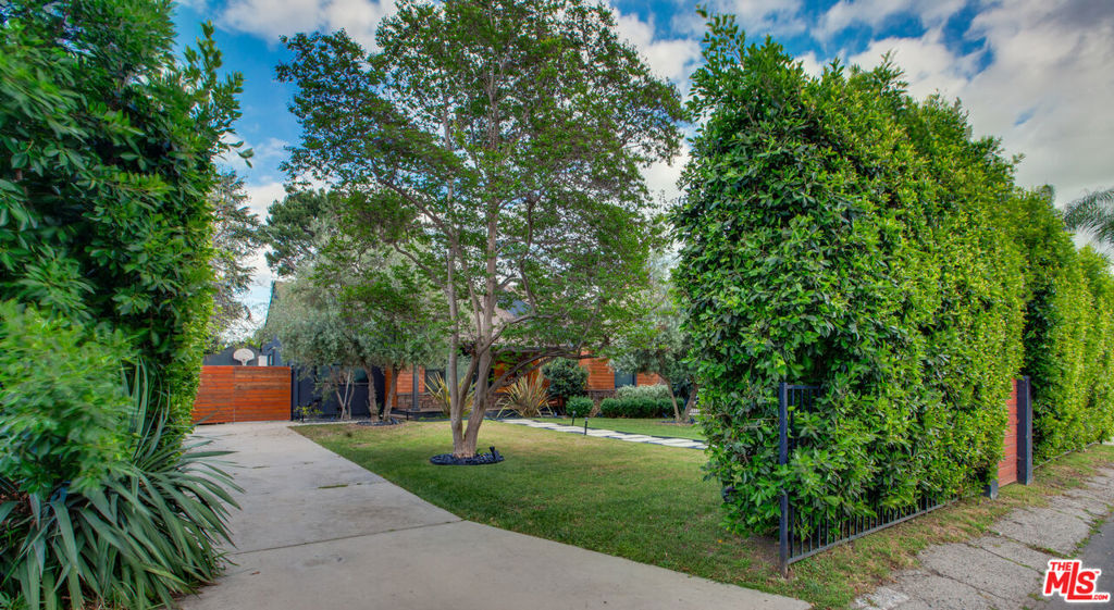 main property photo 52
