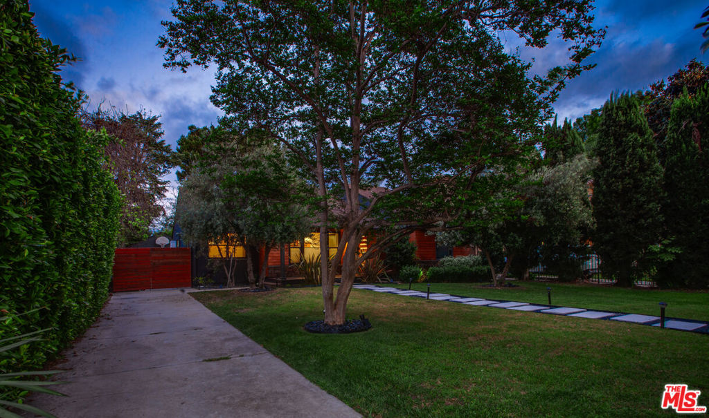 main property photo 53