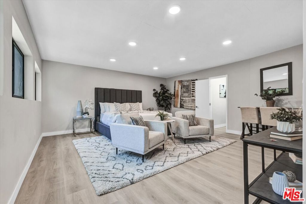 main property photo 62