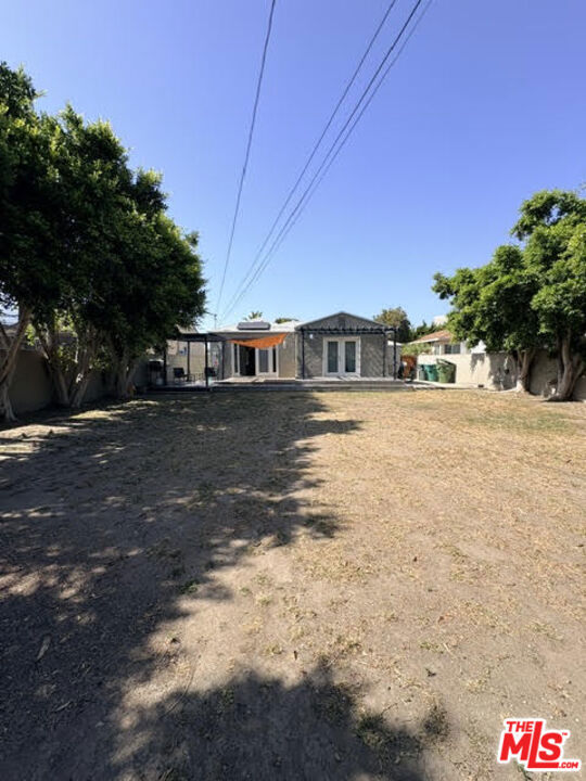 main property photo 14
