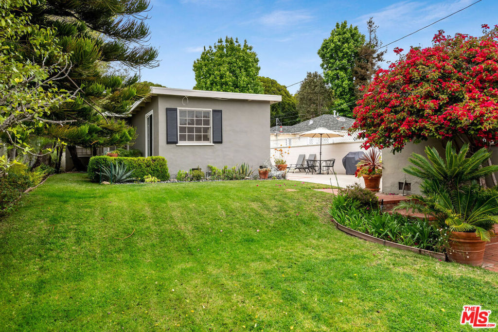 main property photo 42