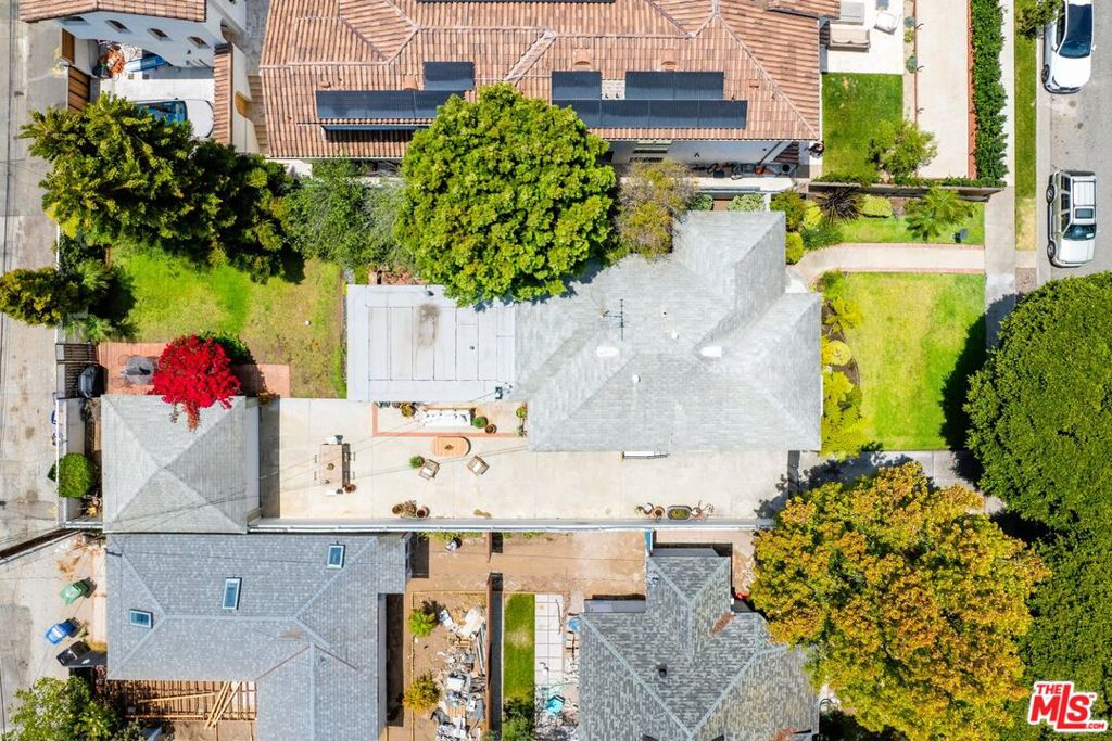 main property photo 48