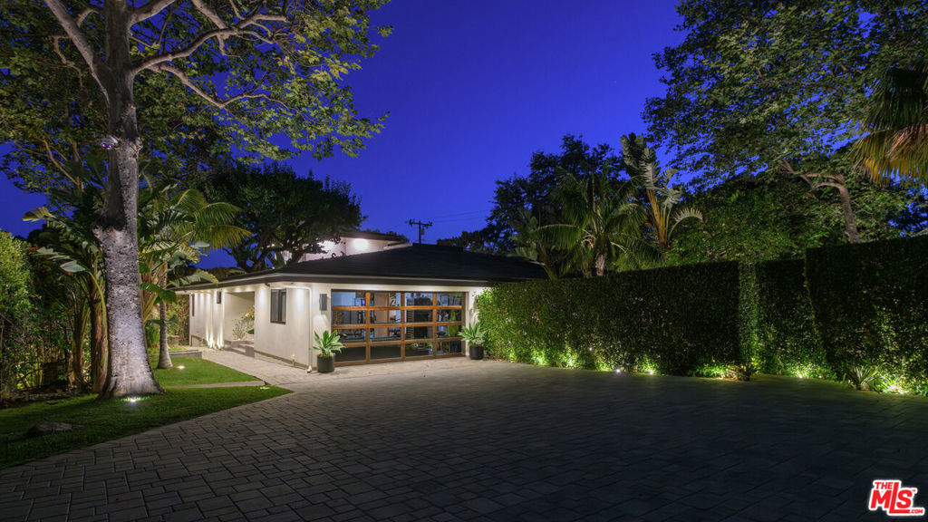 main property photo 52