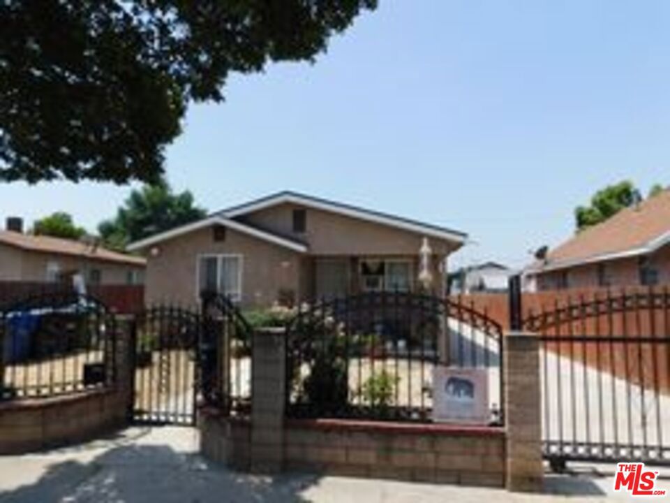 main property photo 2