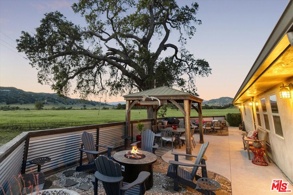 main property photo 37