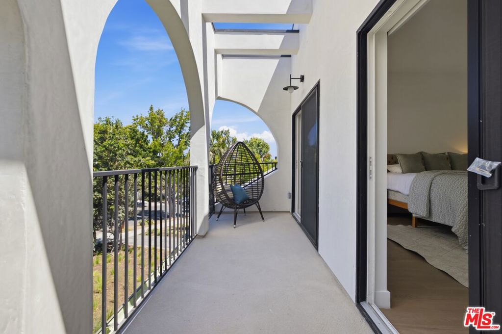 main property photo 64