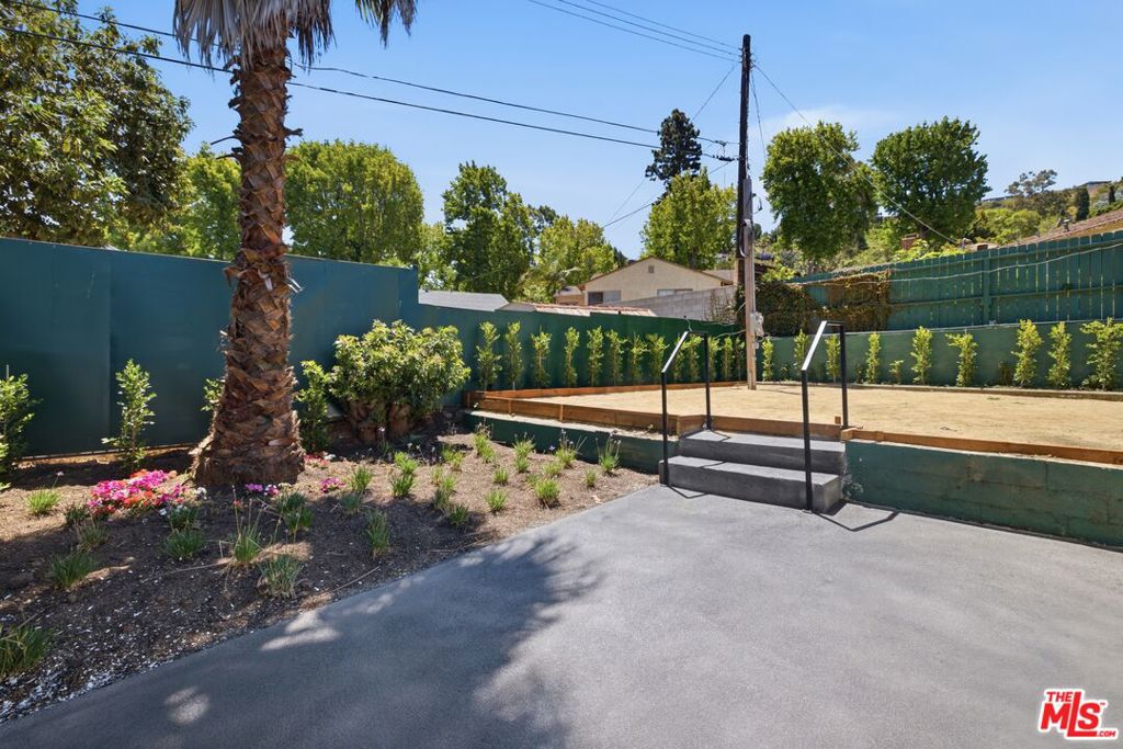 main property photo 73