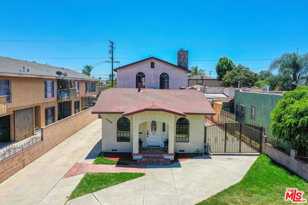 main property photo 15