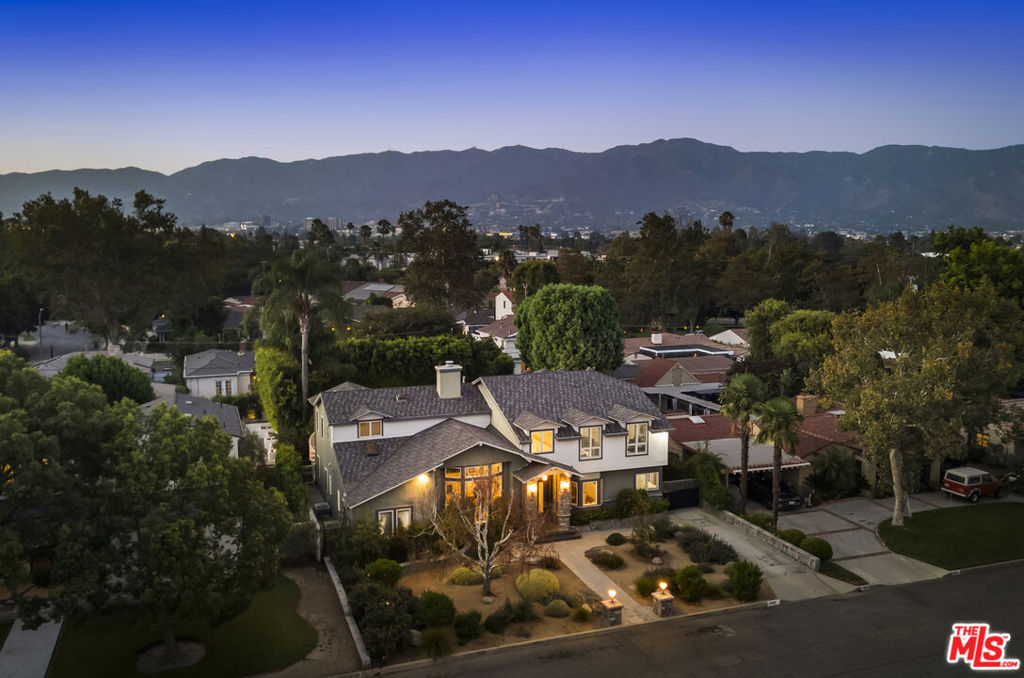main property photo 61