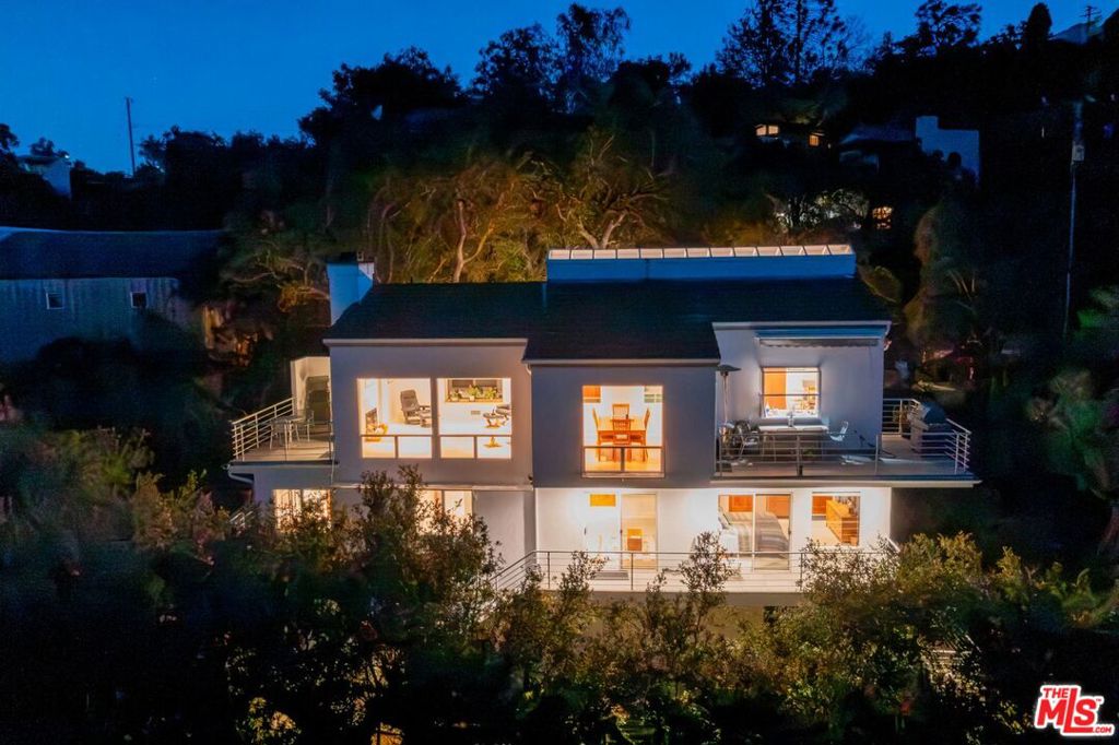 main property photo 49