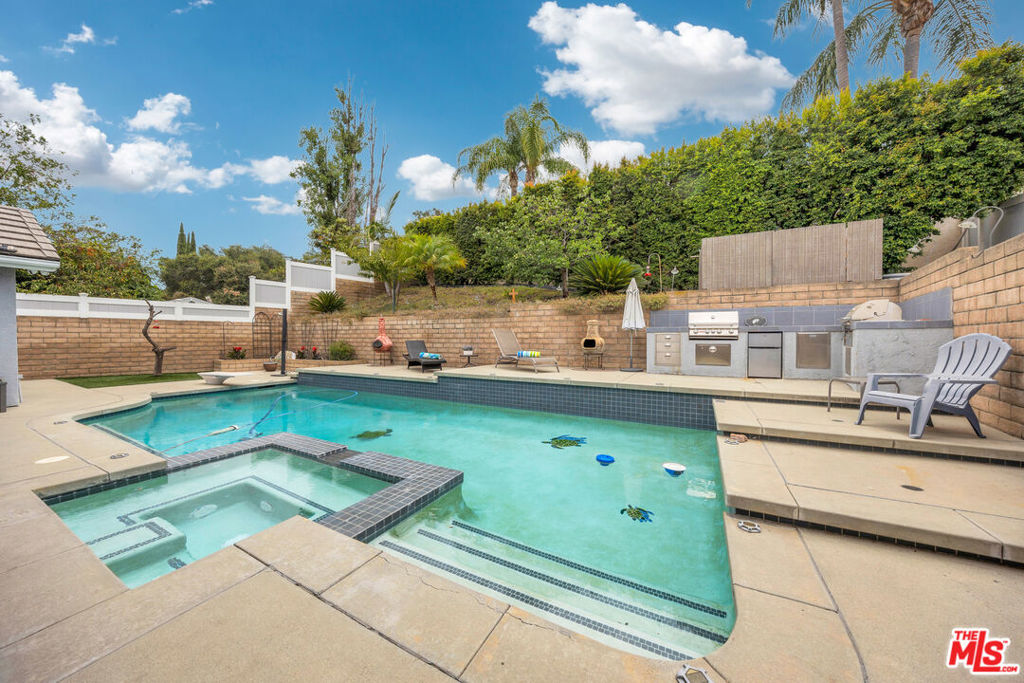 main property photo 56