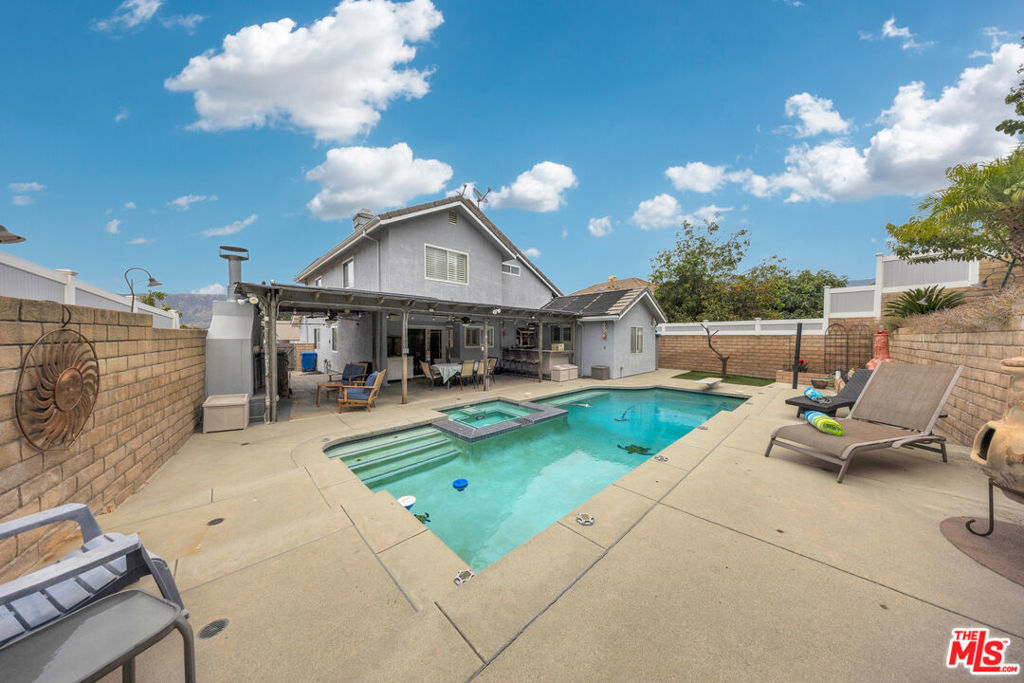 main property photo 58