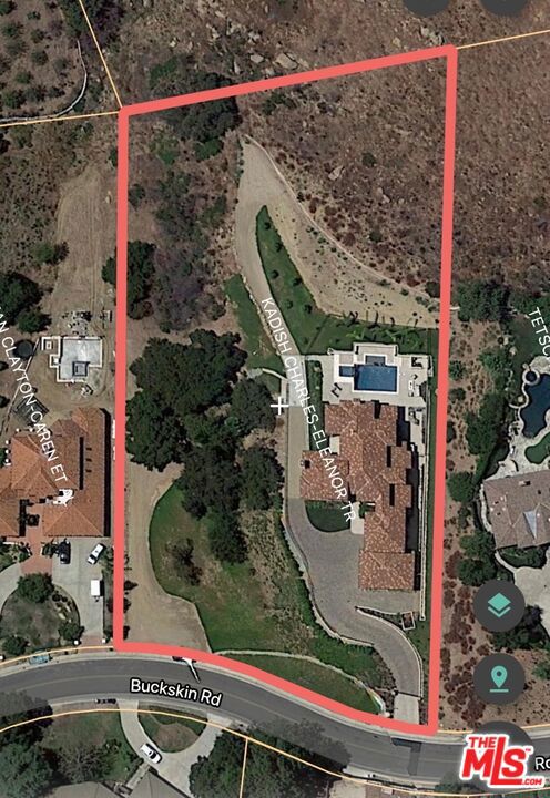 main property photo 37