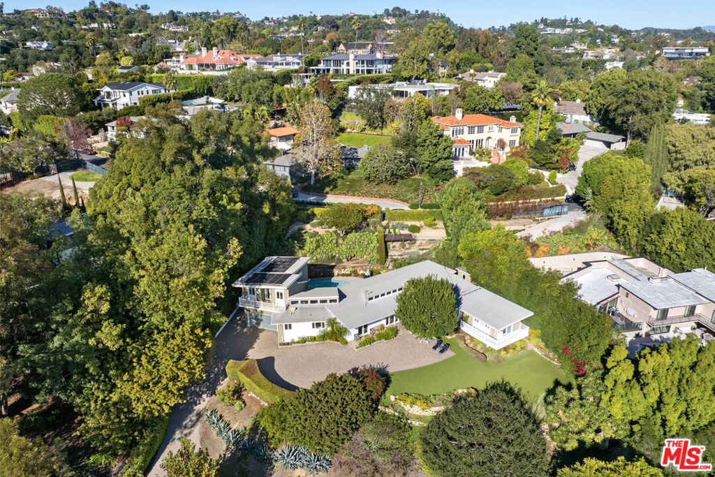main property photo 70