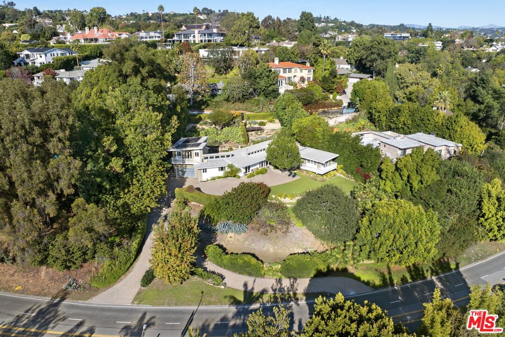 main property photo 71