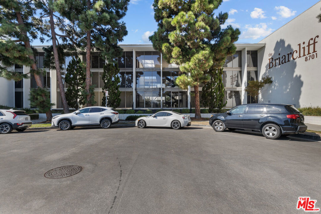main property photo 21