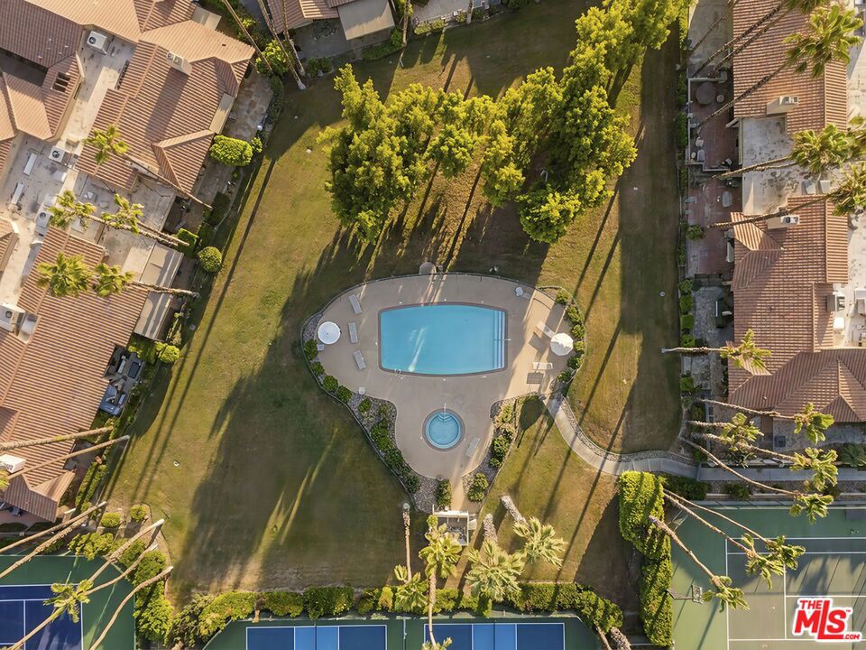main property photo 73