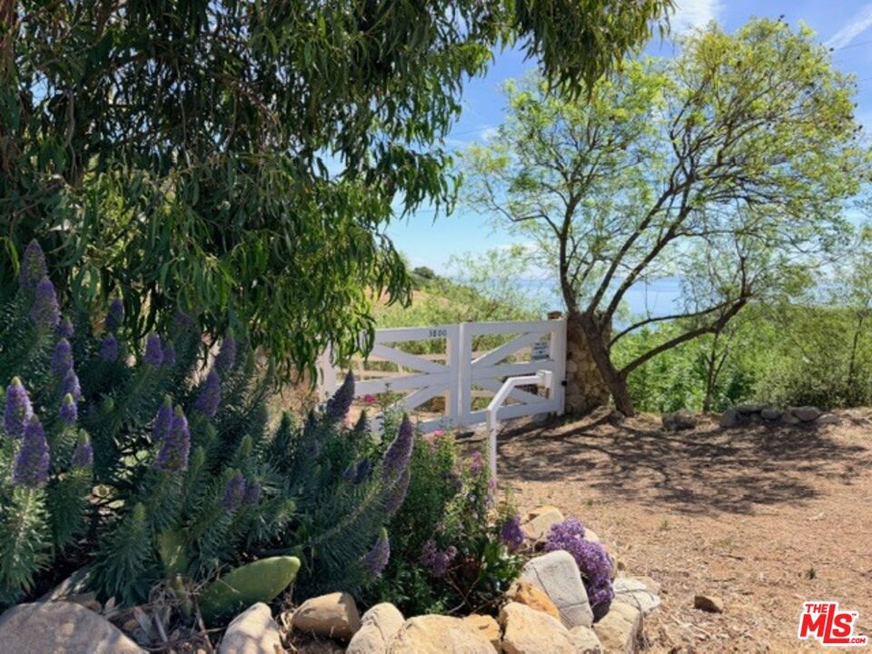 main property photo 59