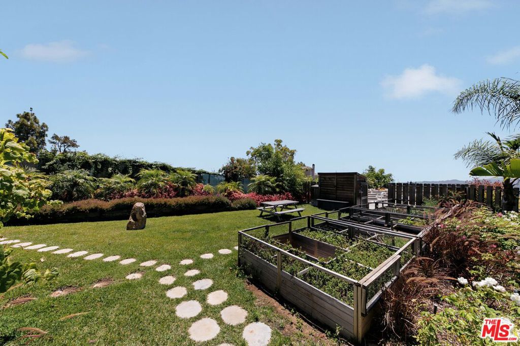 main property photo 64