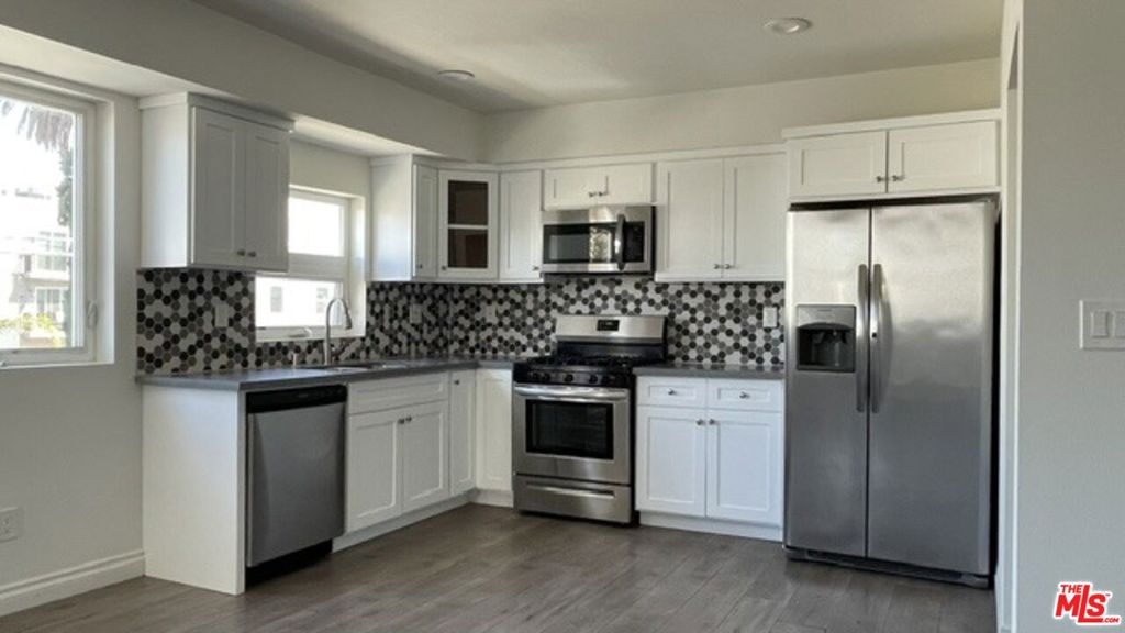 main property photo 61