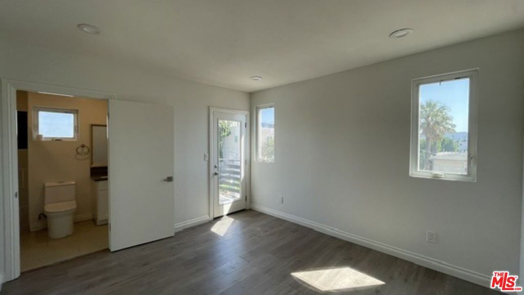 main property photo 73