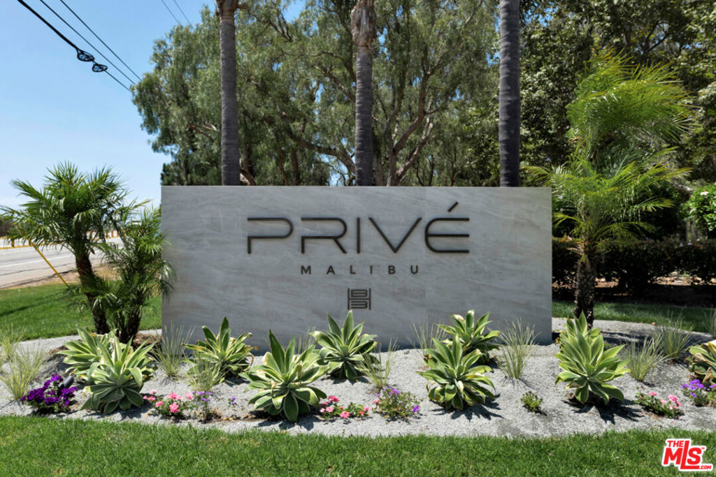 main property photo 64