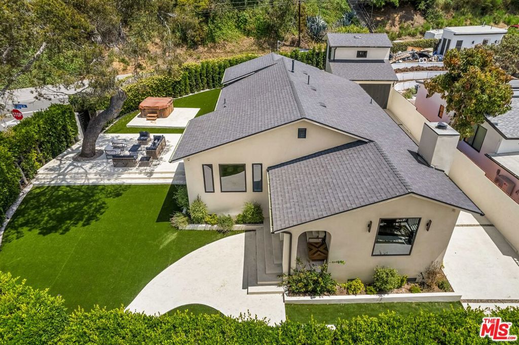 main property photo 43