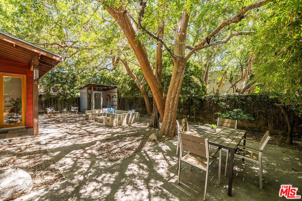 main property photo 41