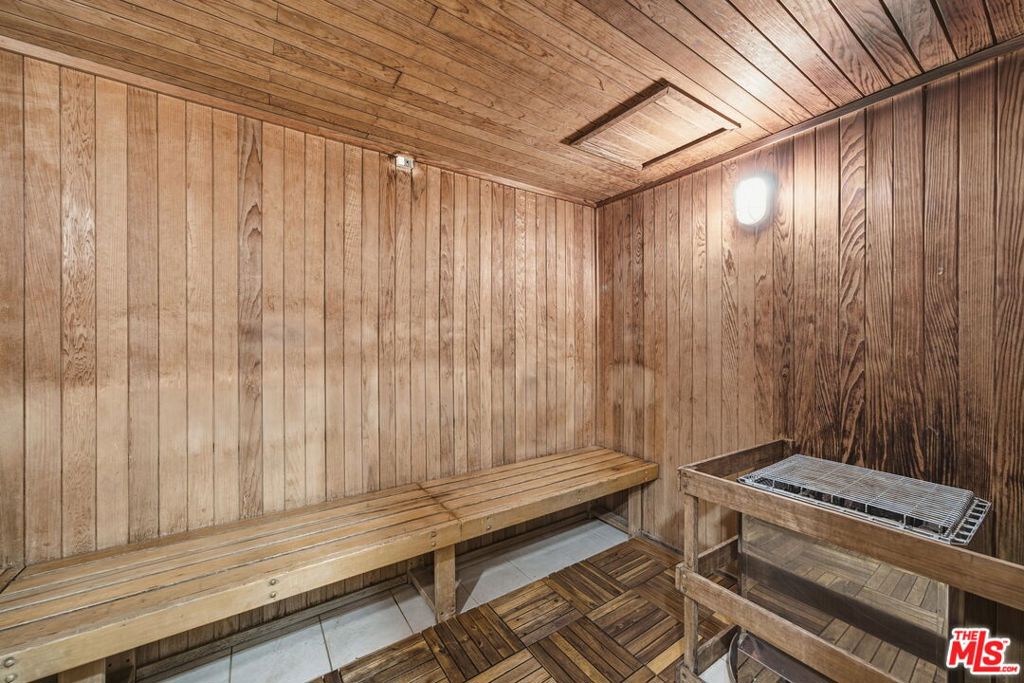 main property photo 63
