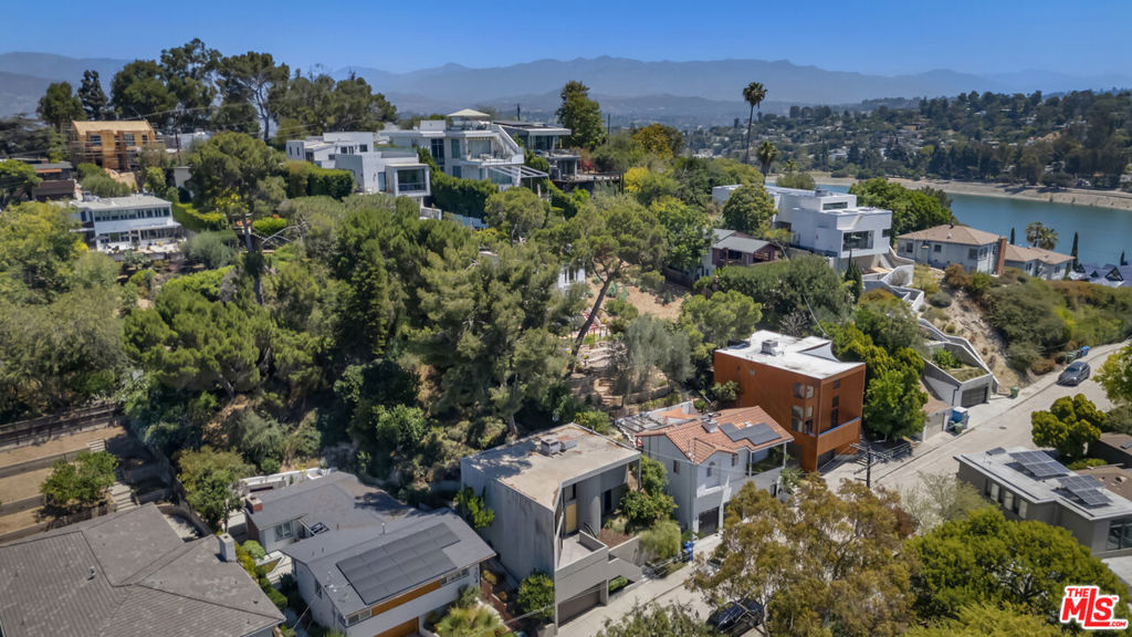 main property photo 61